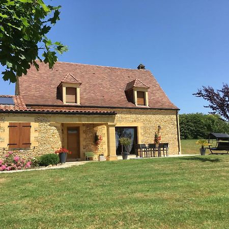 Saint-Crépin-et-Carlucet Combas Village De Gites מראה חיצוני תמונה