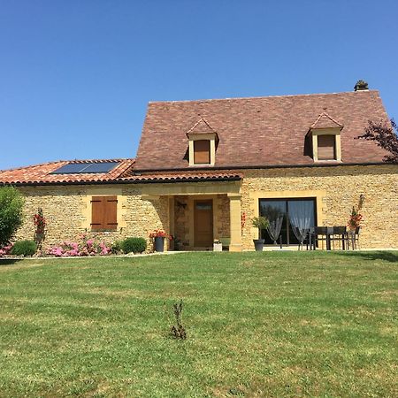 Saint-Crépin-et-Carlucet Combas Village De Gites מראה חיצוני תמונה
