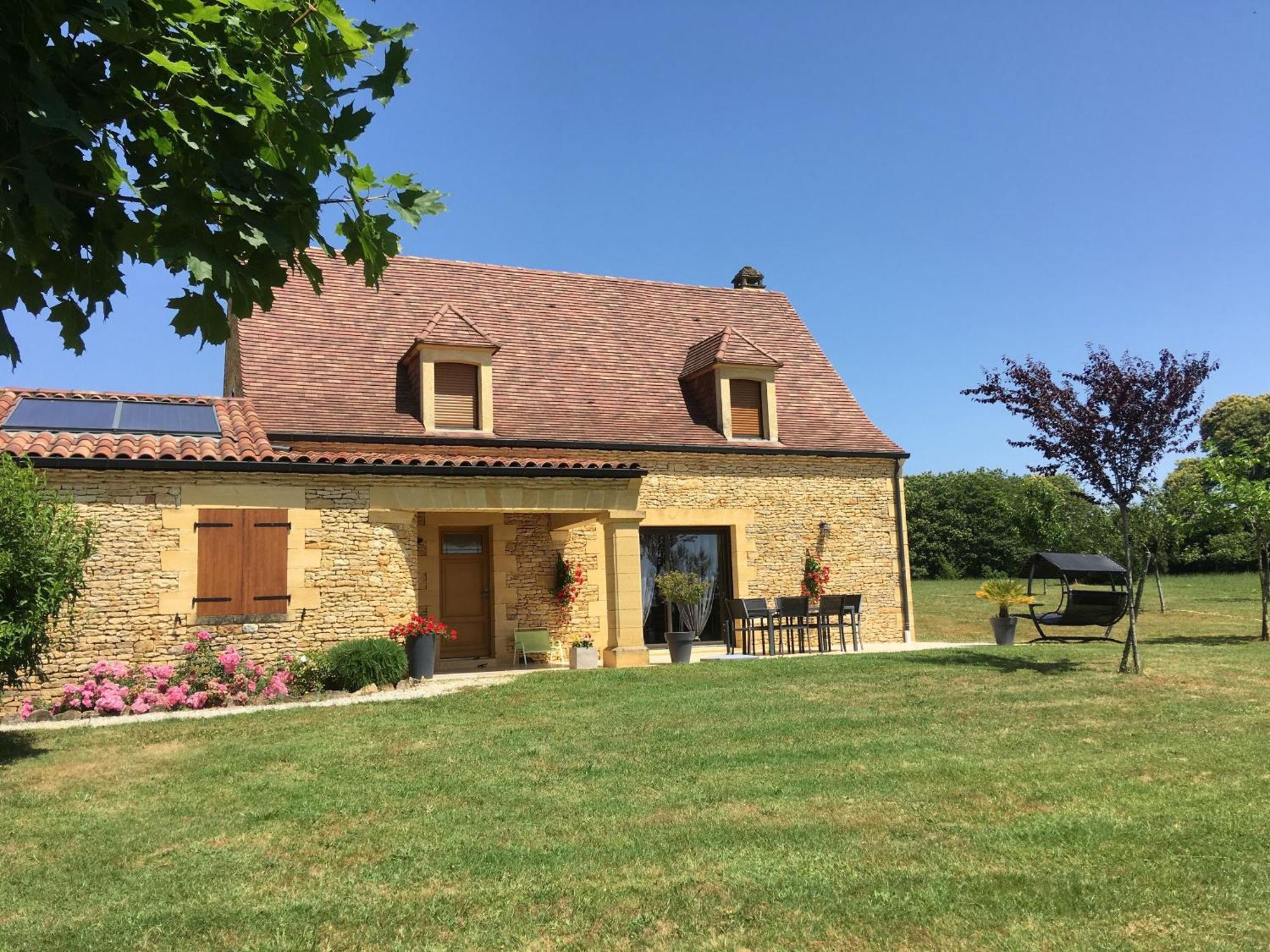 Saint-Crépin-et-Carlucet Combas Village De Gites מראה חיצוני תמונה